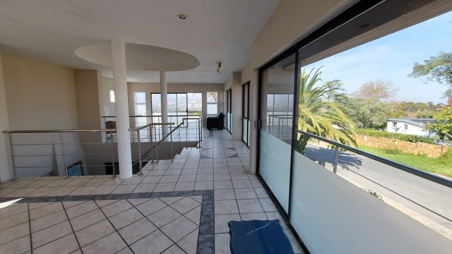 9 Bedroom Property for Sale in Montclair Western Cape